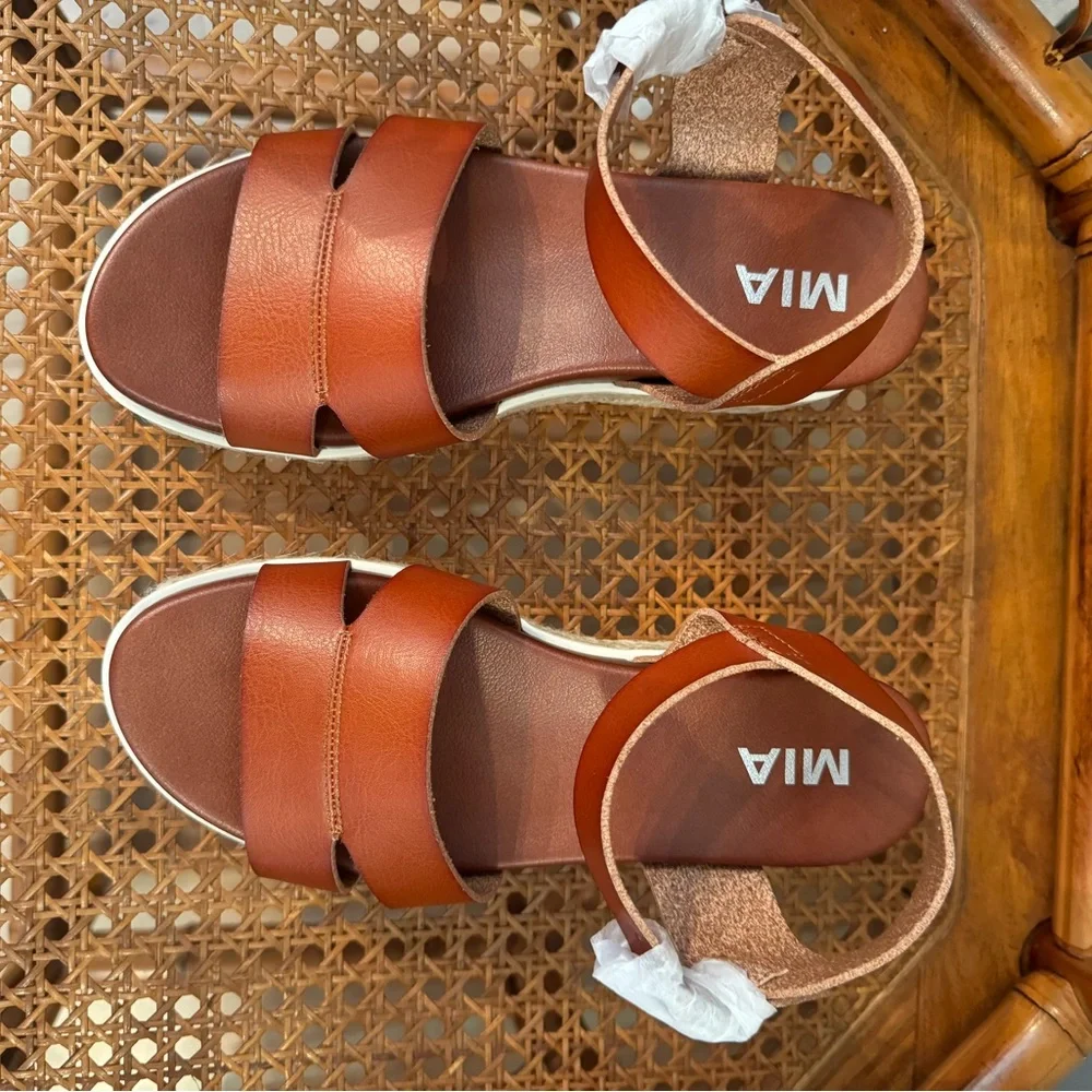 Mia “Evans” Platform Espadrille Wedge Sandal. Size 6 - Picture 3 of 8